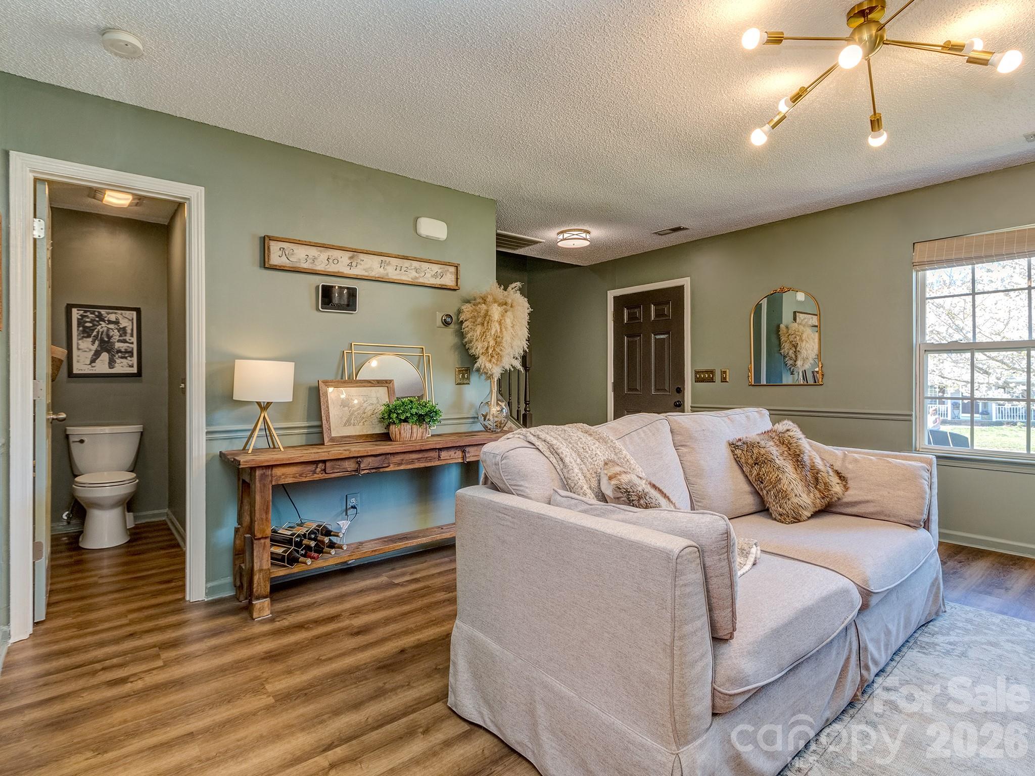 Hollythorn - Residential