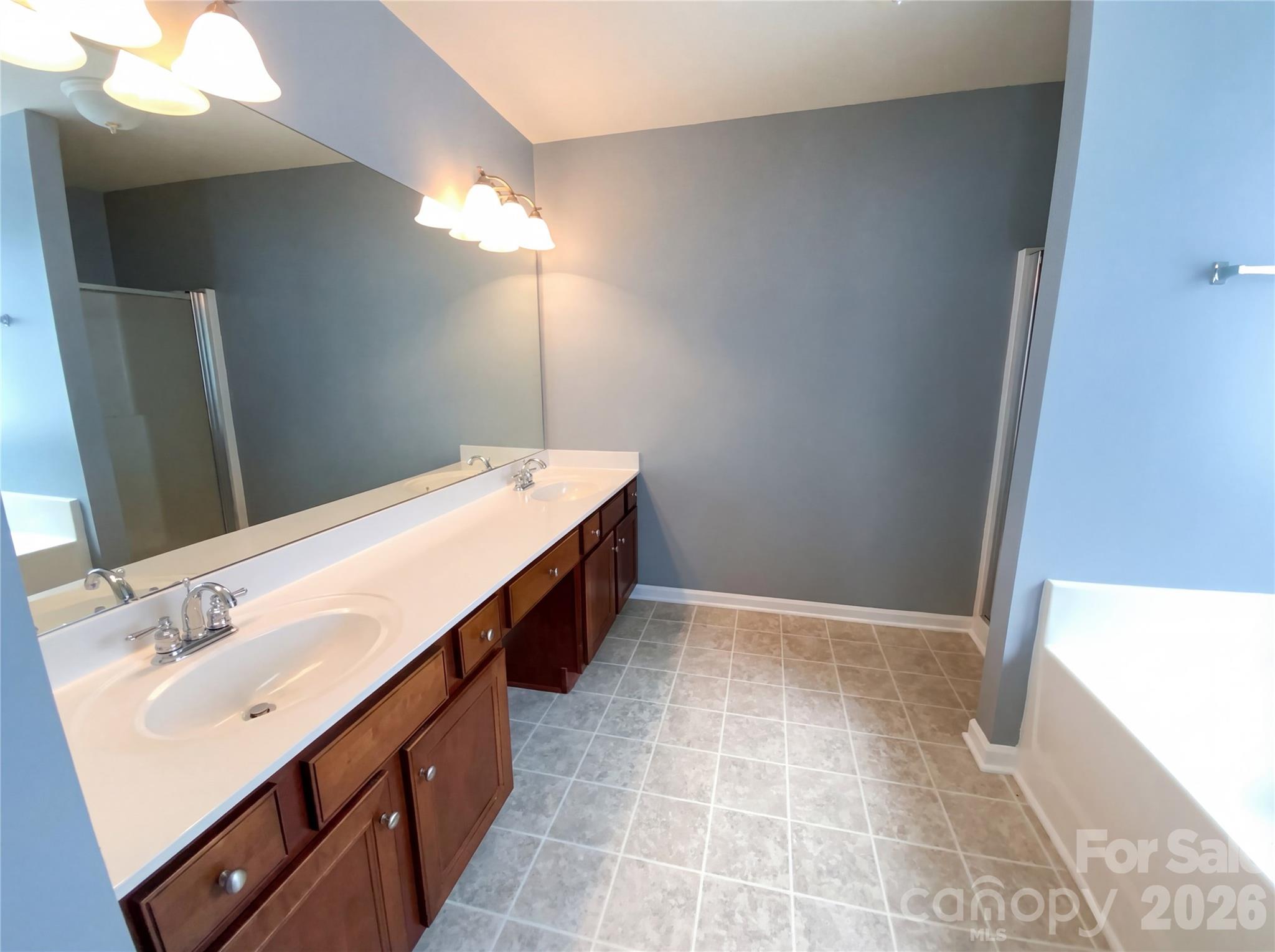 Tanners Creek - Residential