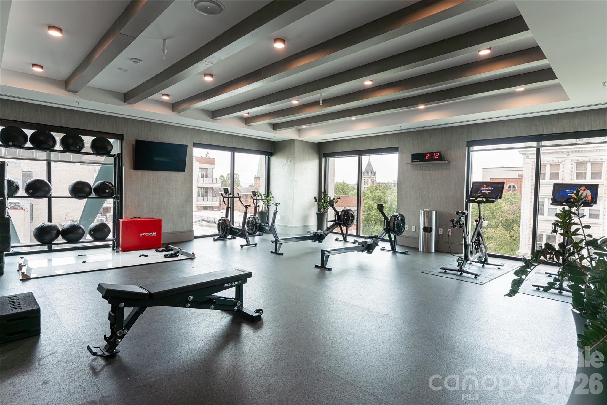 Asheville Arras Residence - Residential