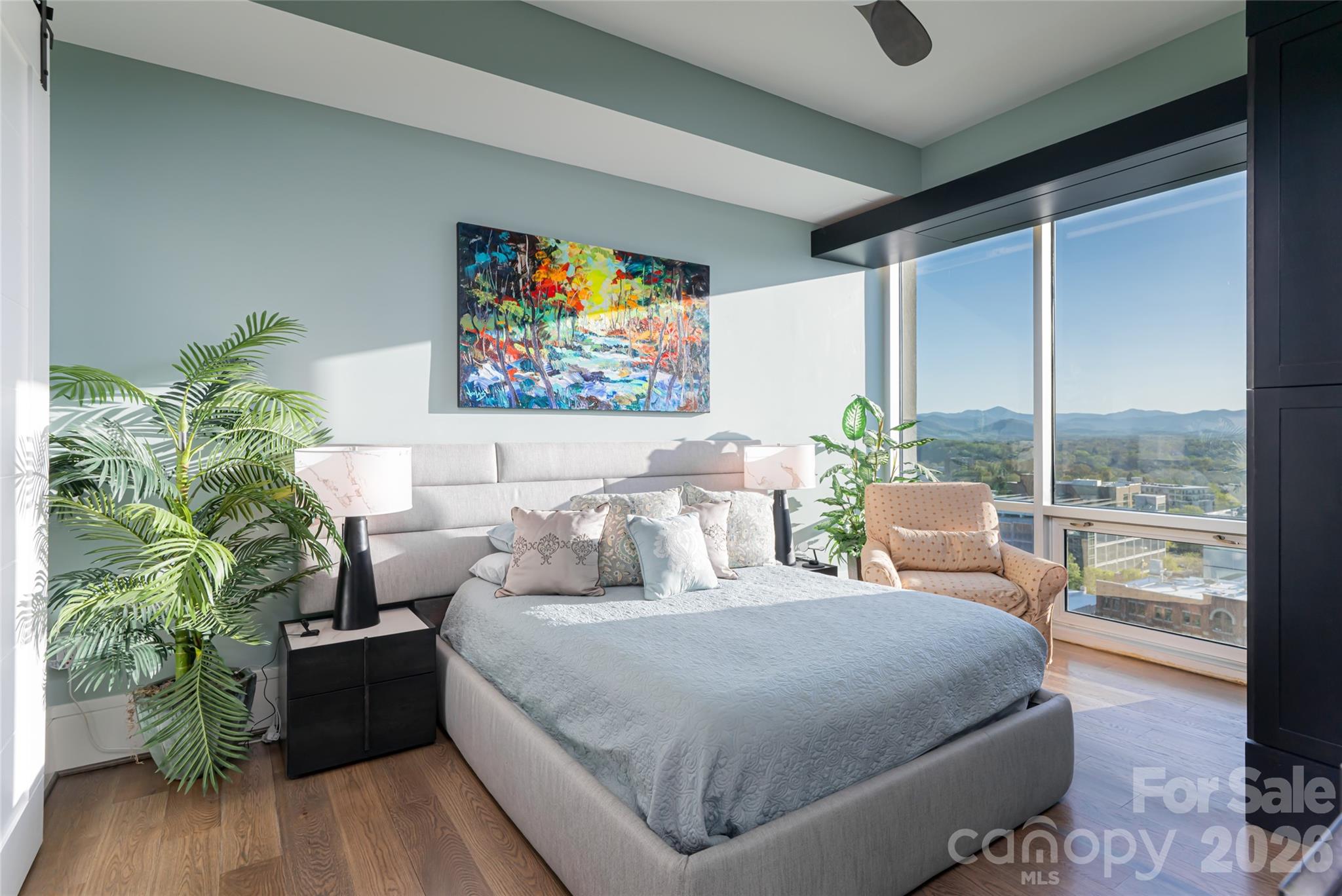 Asheville Arras Residence - Residential