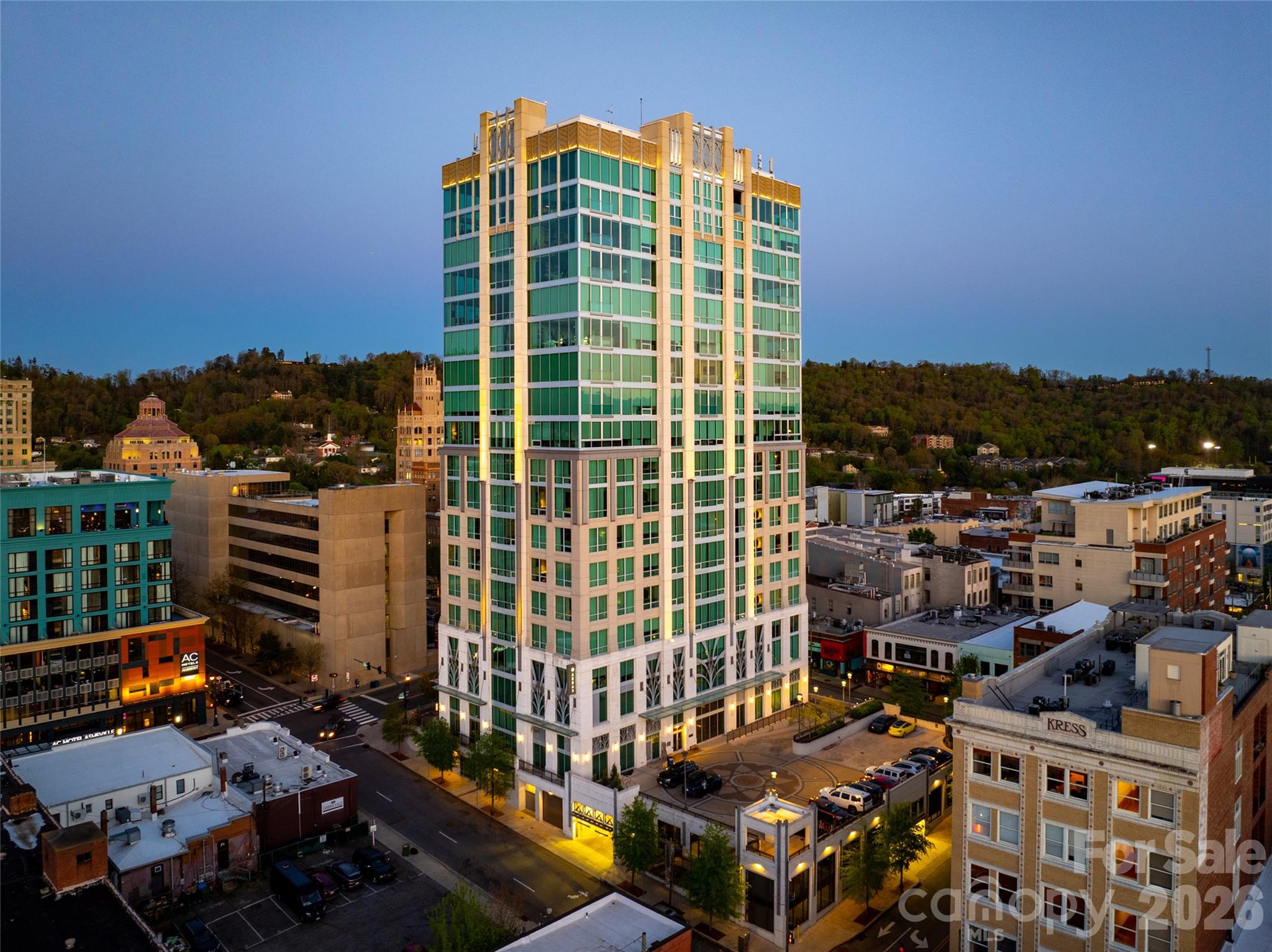Asheville Arras Residence - Residential