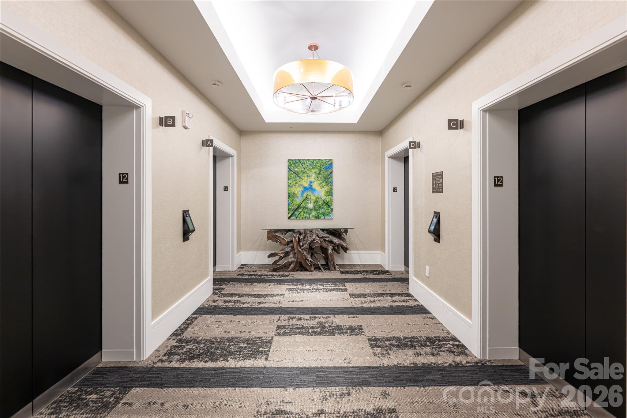 Asheville Arras Residence - Residential