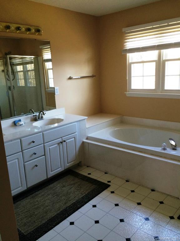 Highland Creek - Residential Lease