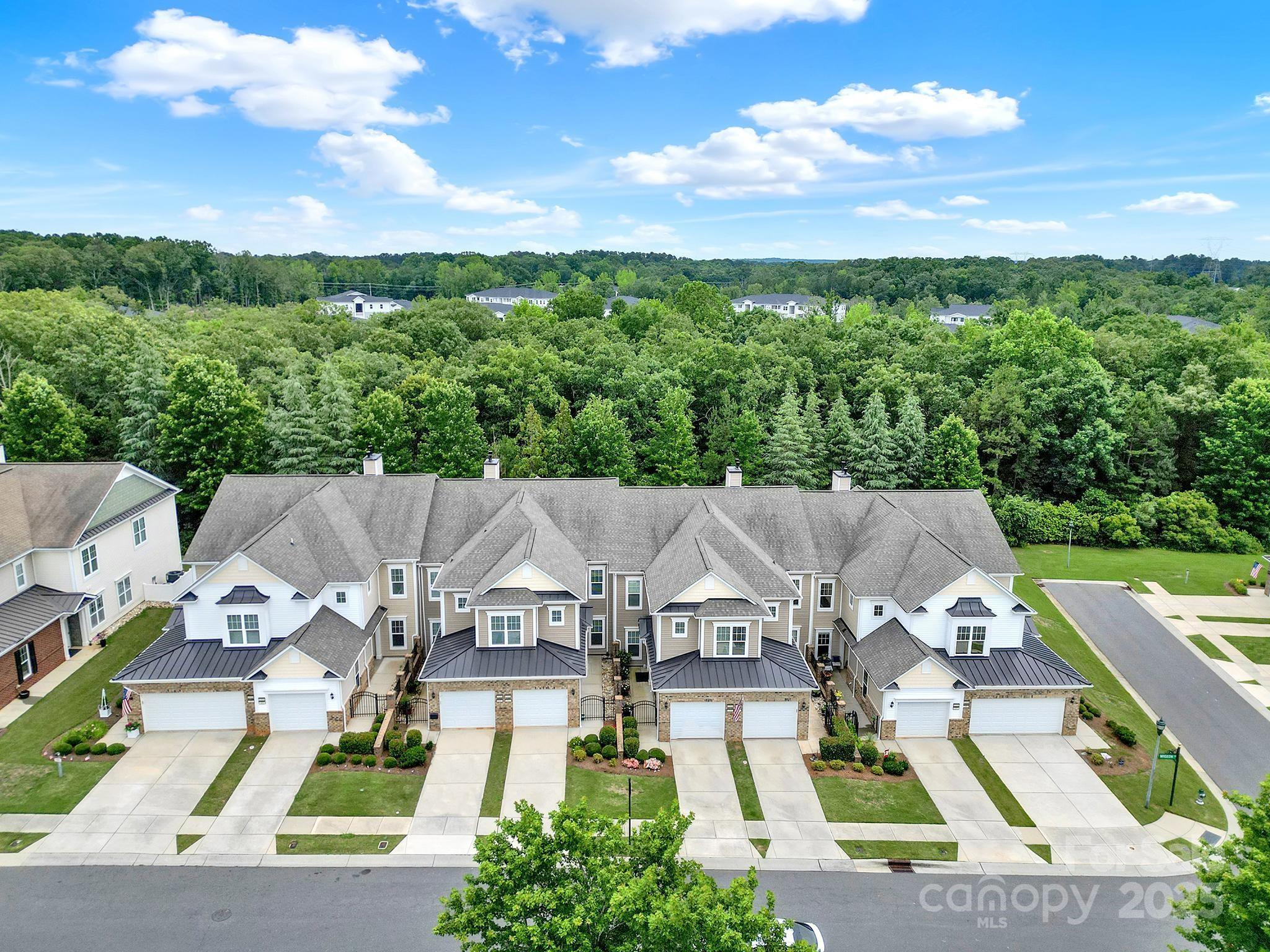 45008 Wigeon Lane 202
