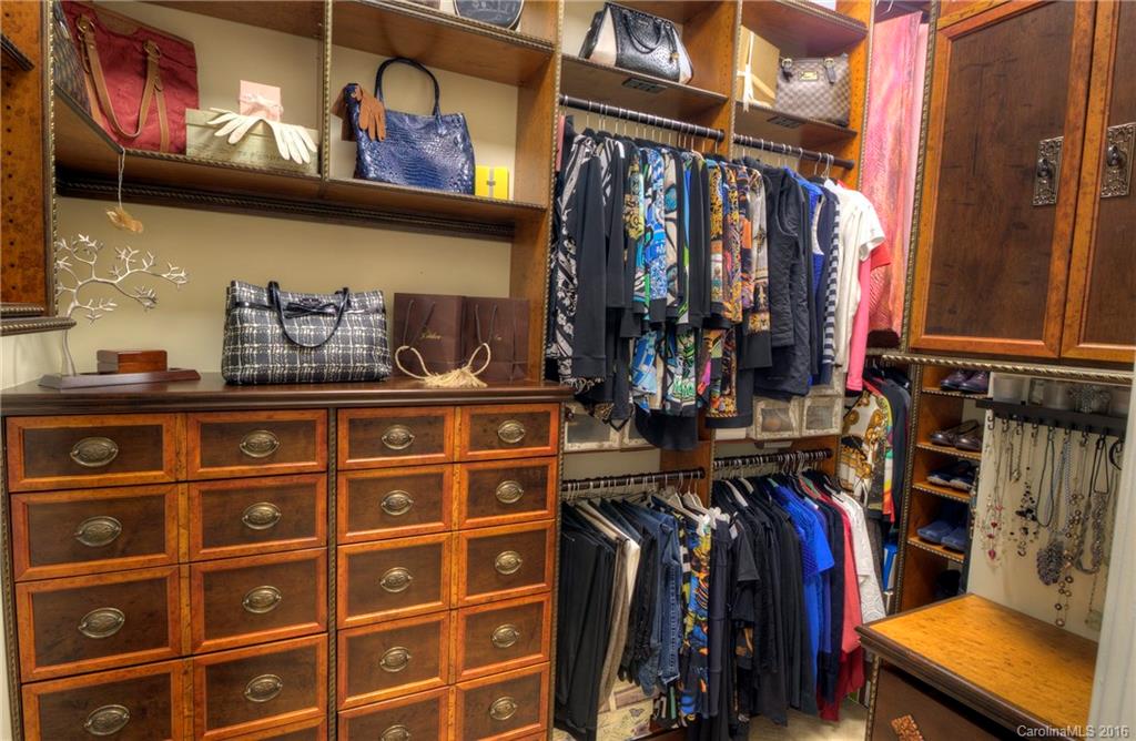 Dovewood - Residential