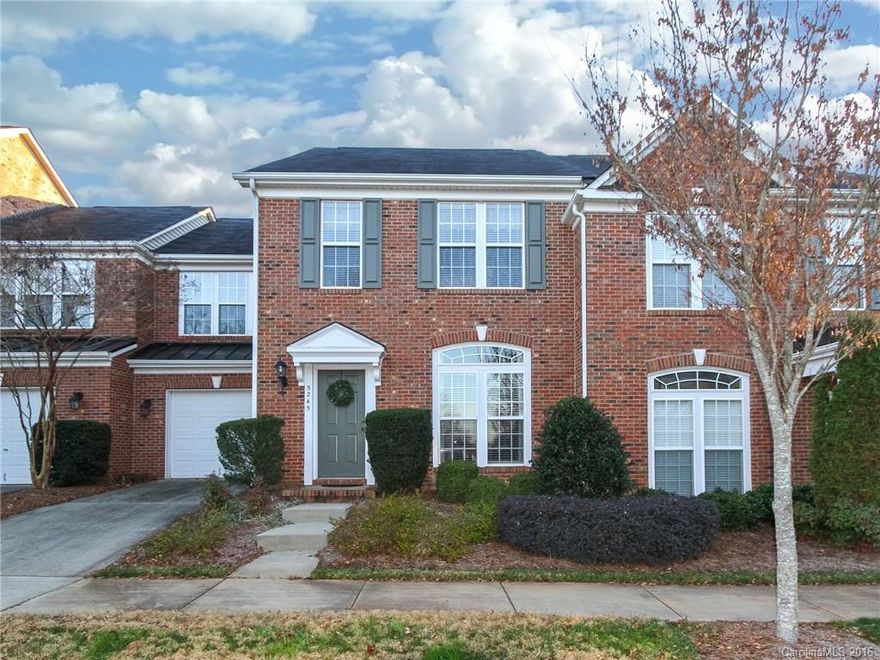 Charming 4 bedroom townhome with master suite on the main level.  Large bedrooms and fantastic closet space in all four bedrooms.  Kitchen has great layout for cooking and entertaining - abundant counter and cabinet space.  Separate dining and living rooms. Large fenced in courtyard  patio is the perfect place to relax and enjoy morning coffee and evening sunsets.  Convenient to shopping, dining and entertainment available at Promenade on Providence. See this one today.