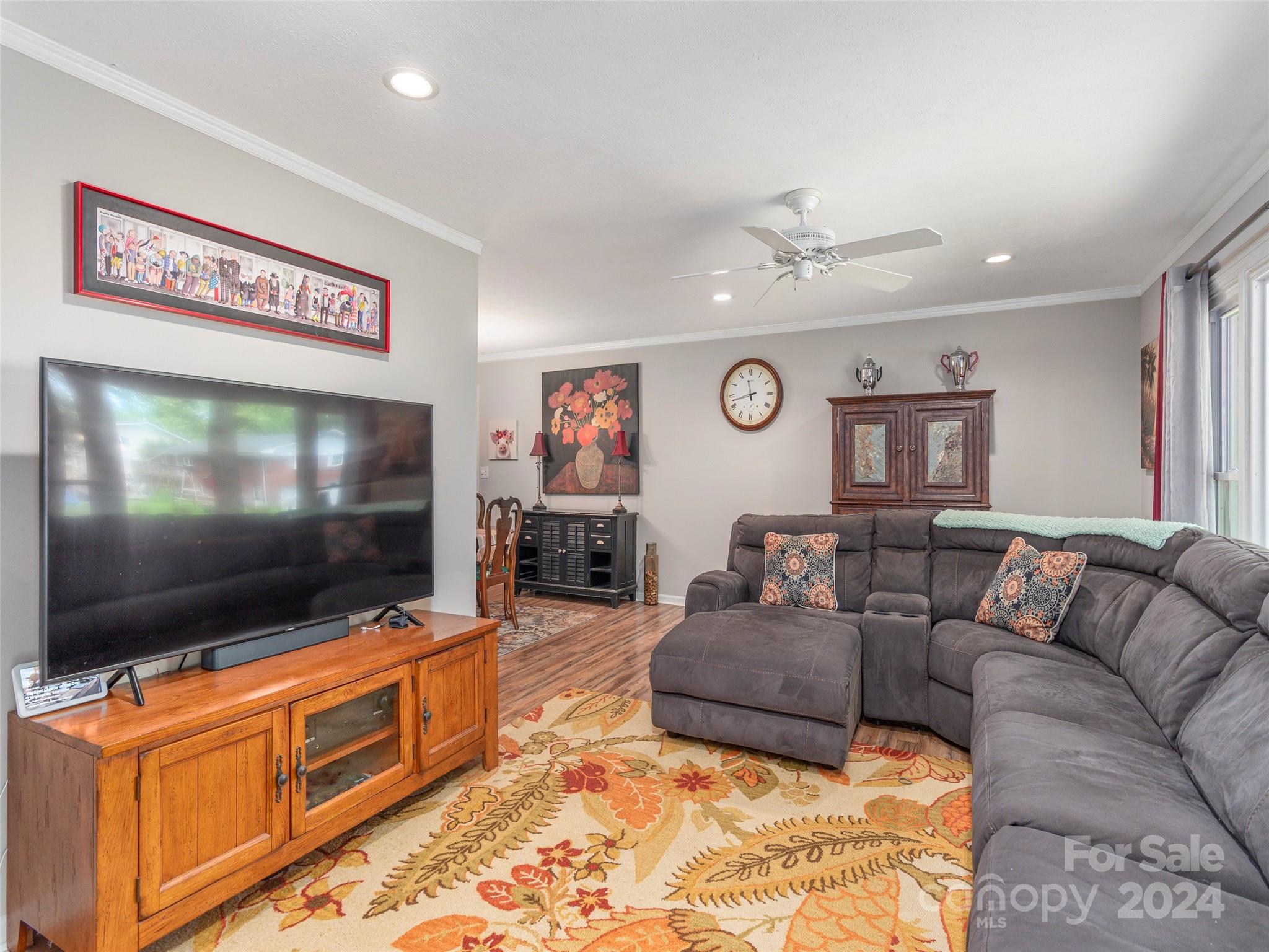 Brookland Manor - Residential
