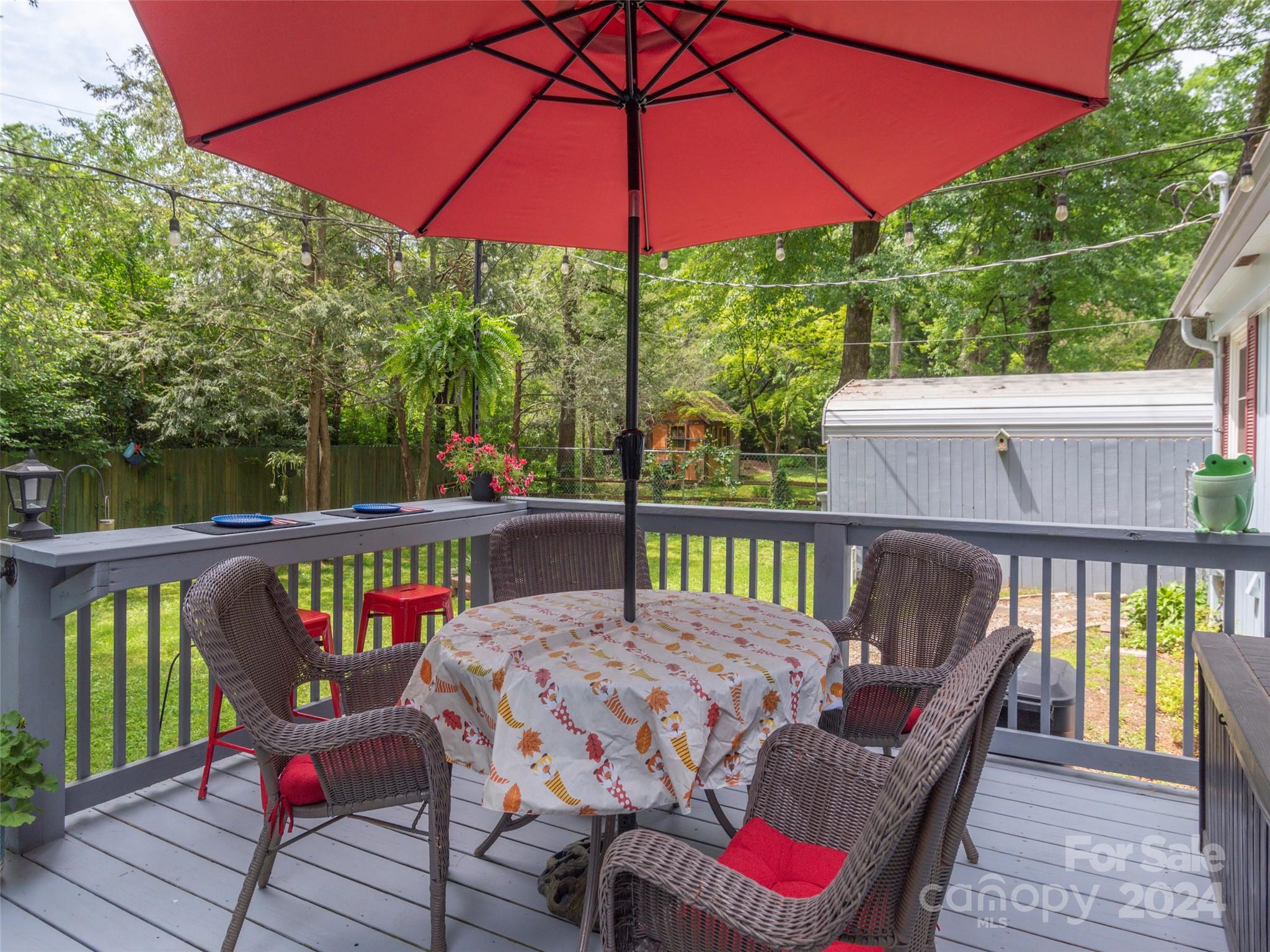 Brookland Manor - Residential