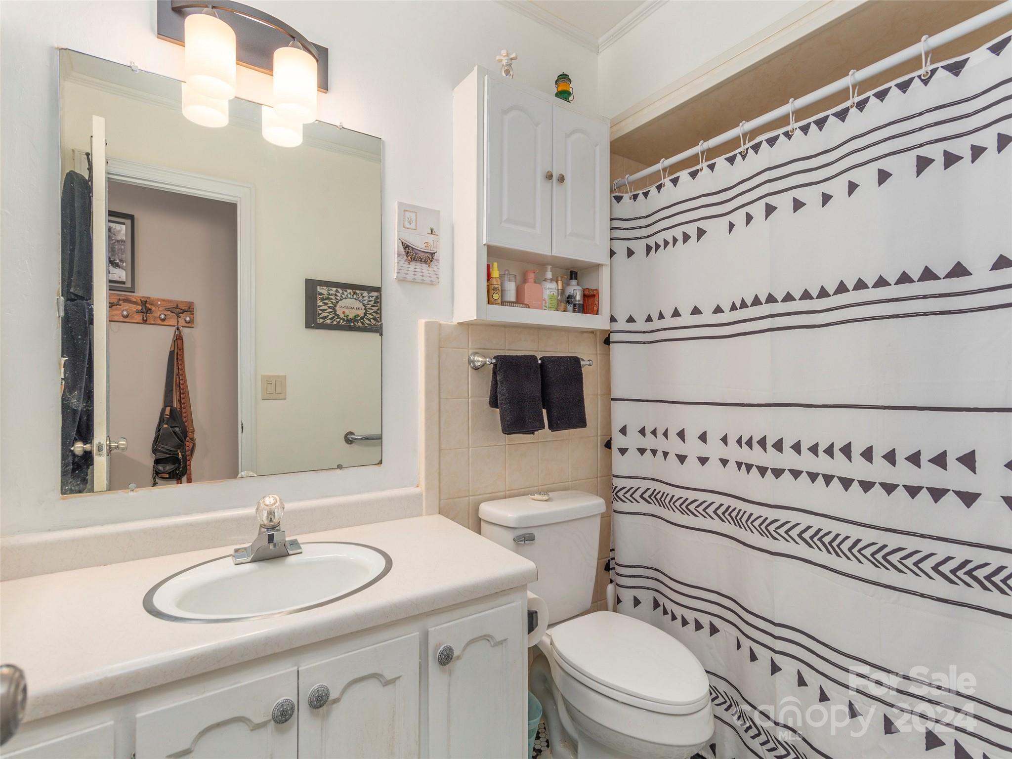 Brookland Manor - Residential