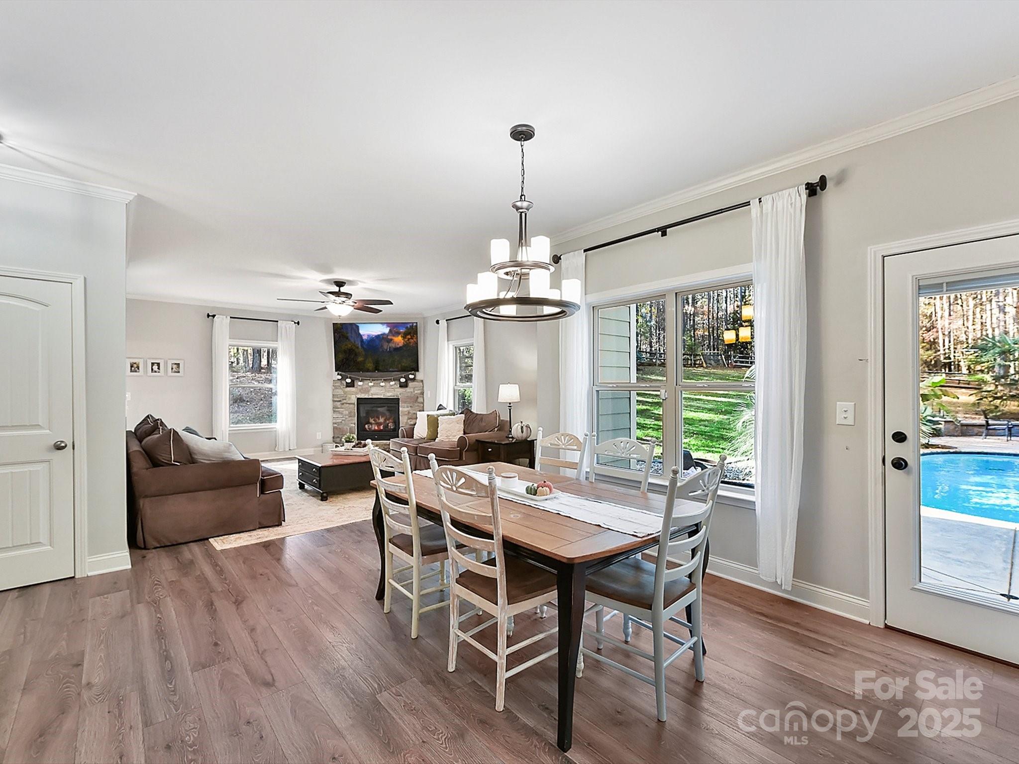 Woodleaf - Residential