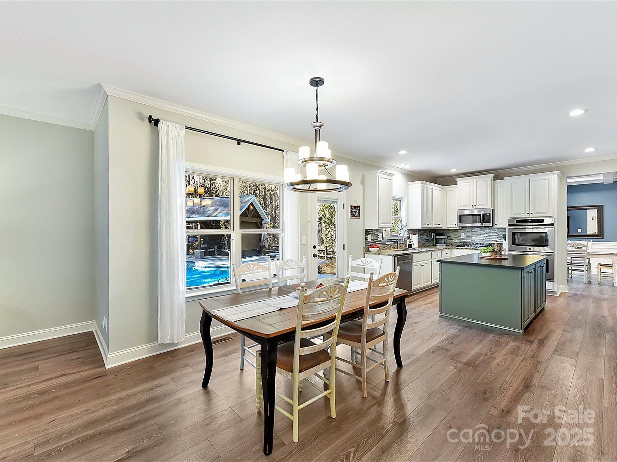 Woodleaf - Residential