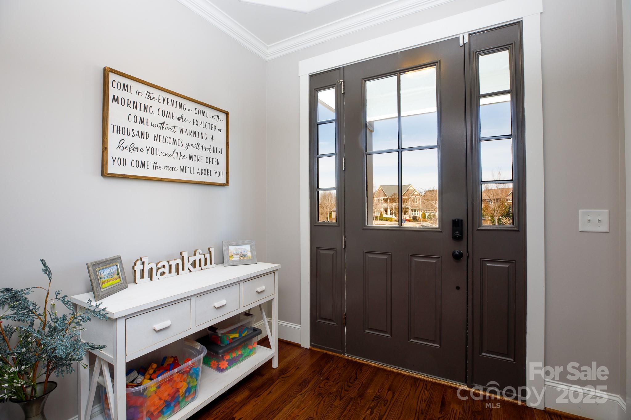 827 Bluff Loop Road