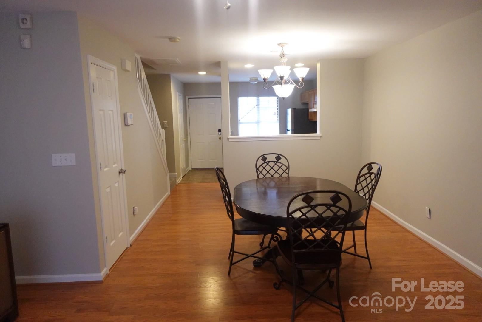 1725 Forest Side Lane