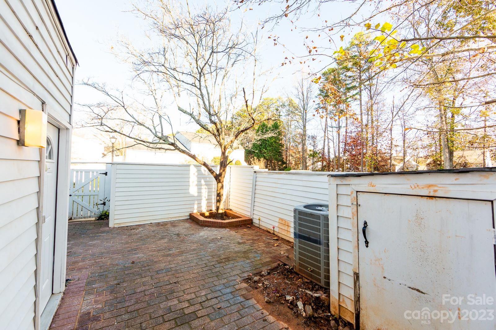 Stonington - Residential