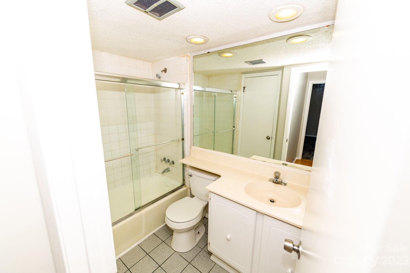 Stonington - Residential