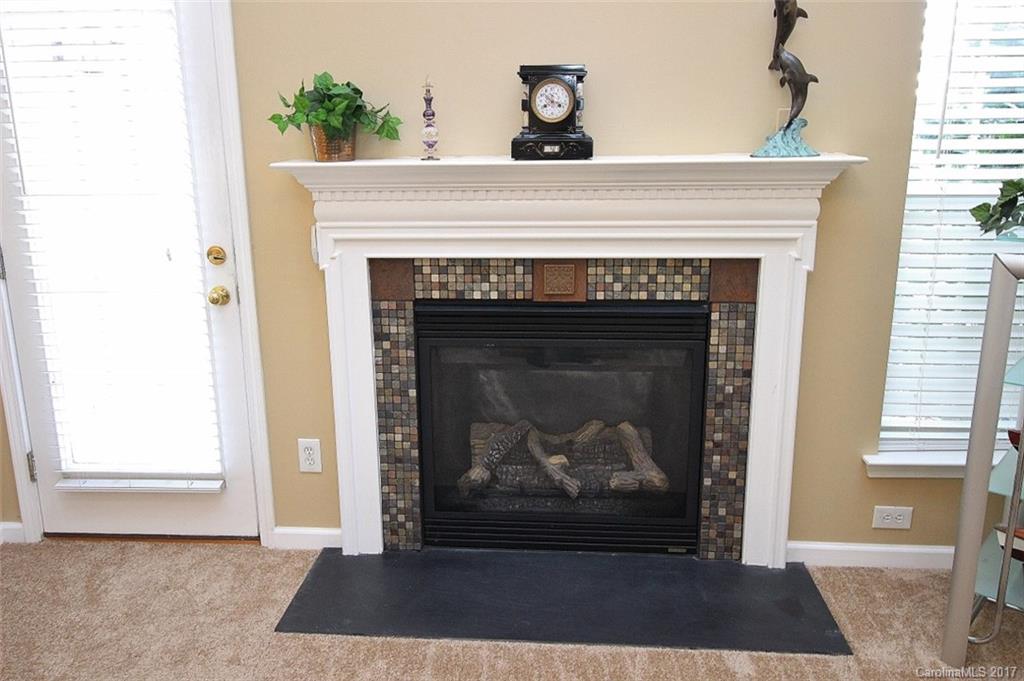 Autumn Cove At Lake Wylie - Residential