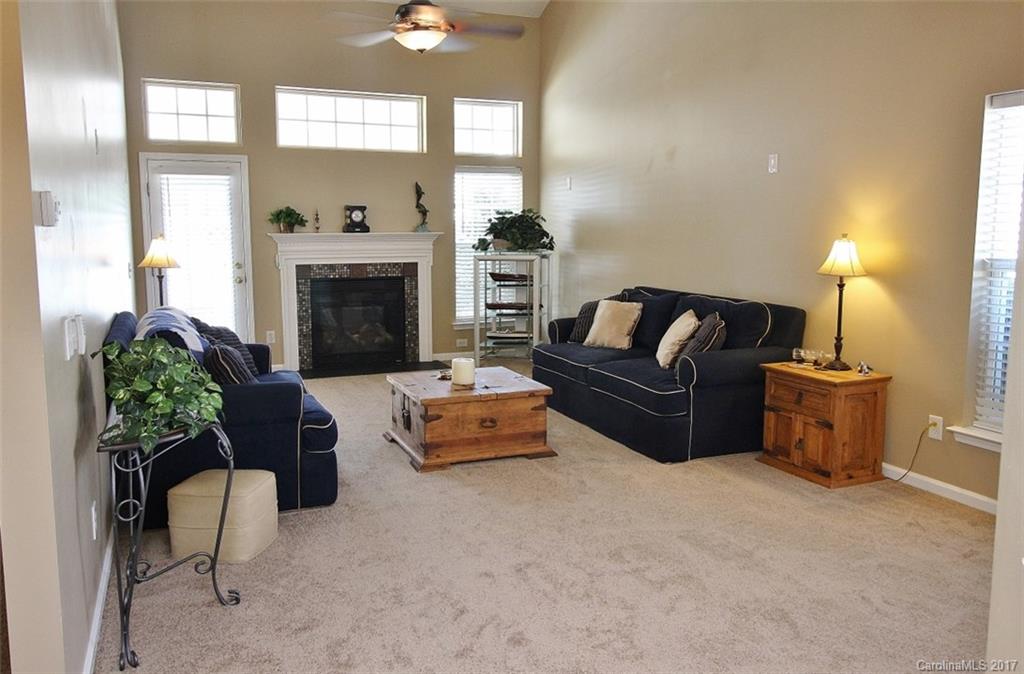 Autumn Cove At Lake Wylie - Residential