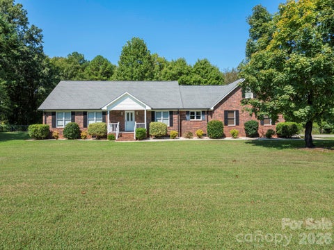 Photo of 2434 Plantation Road NW, Concord, NC 28027 (MLS # 4425292)