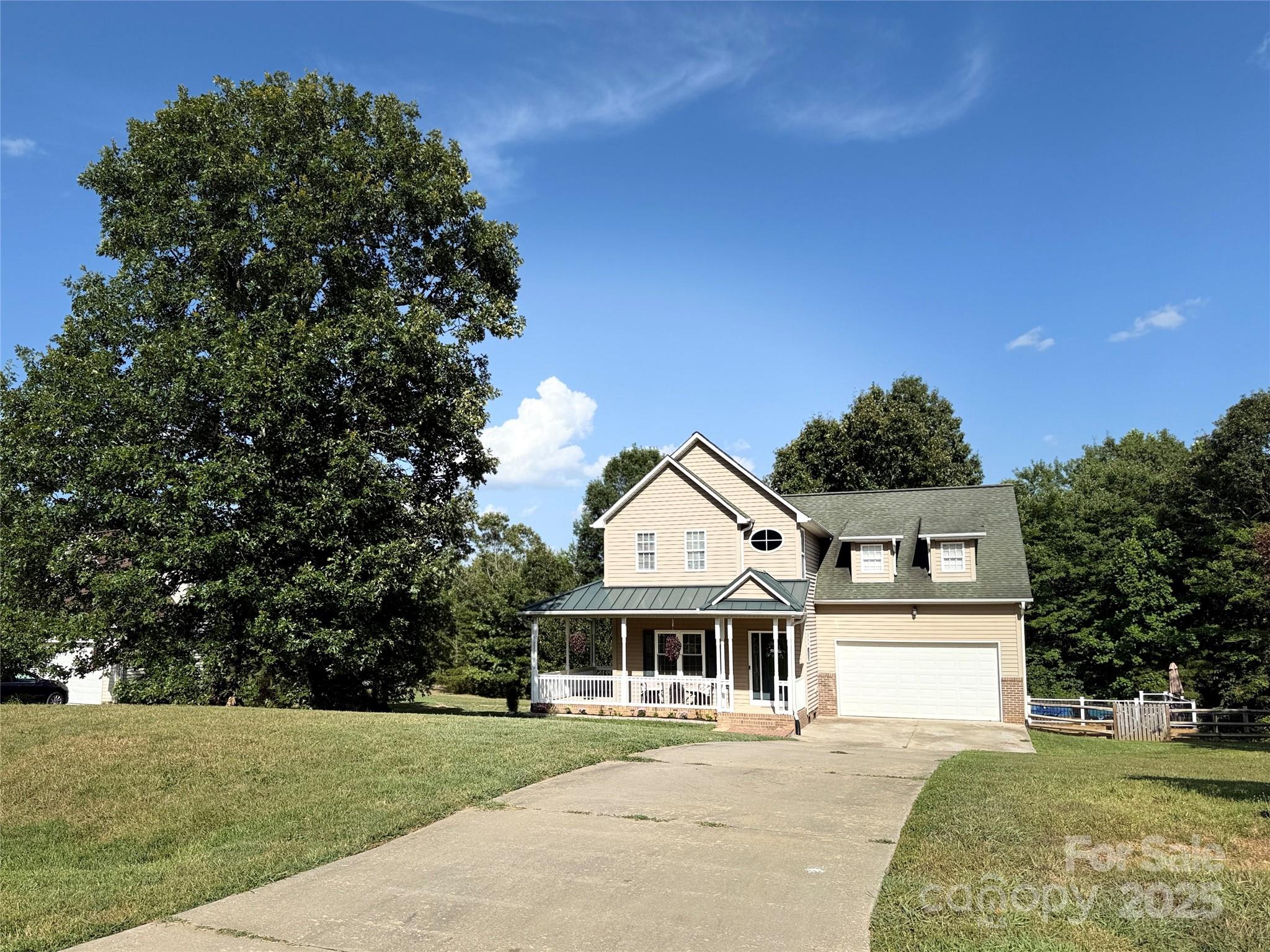 2105 Pinnacle View Drive