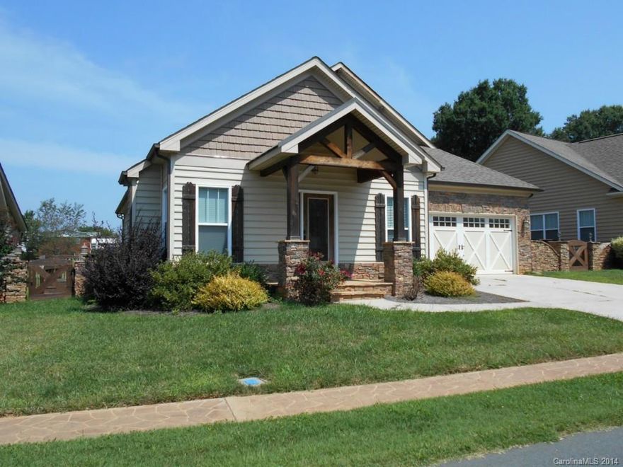 We invite you to come see this lovely home located in Charleston Place Community and begin the process to make it yours.  This one has extra features.  Large 2 car garage with space for Golf cart, hardwood and ceramic flooring, tray ceilings in Living room and Master Bed room.  His and her sinks in master bath, granite counters, beautiful bar that separates kitchen from dinning area.  Just a beautiful place for you to call home.  Thank you for considering.  Owner will consider all offers.