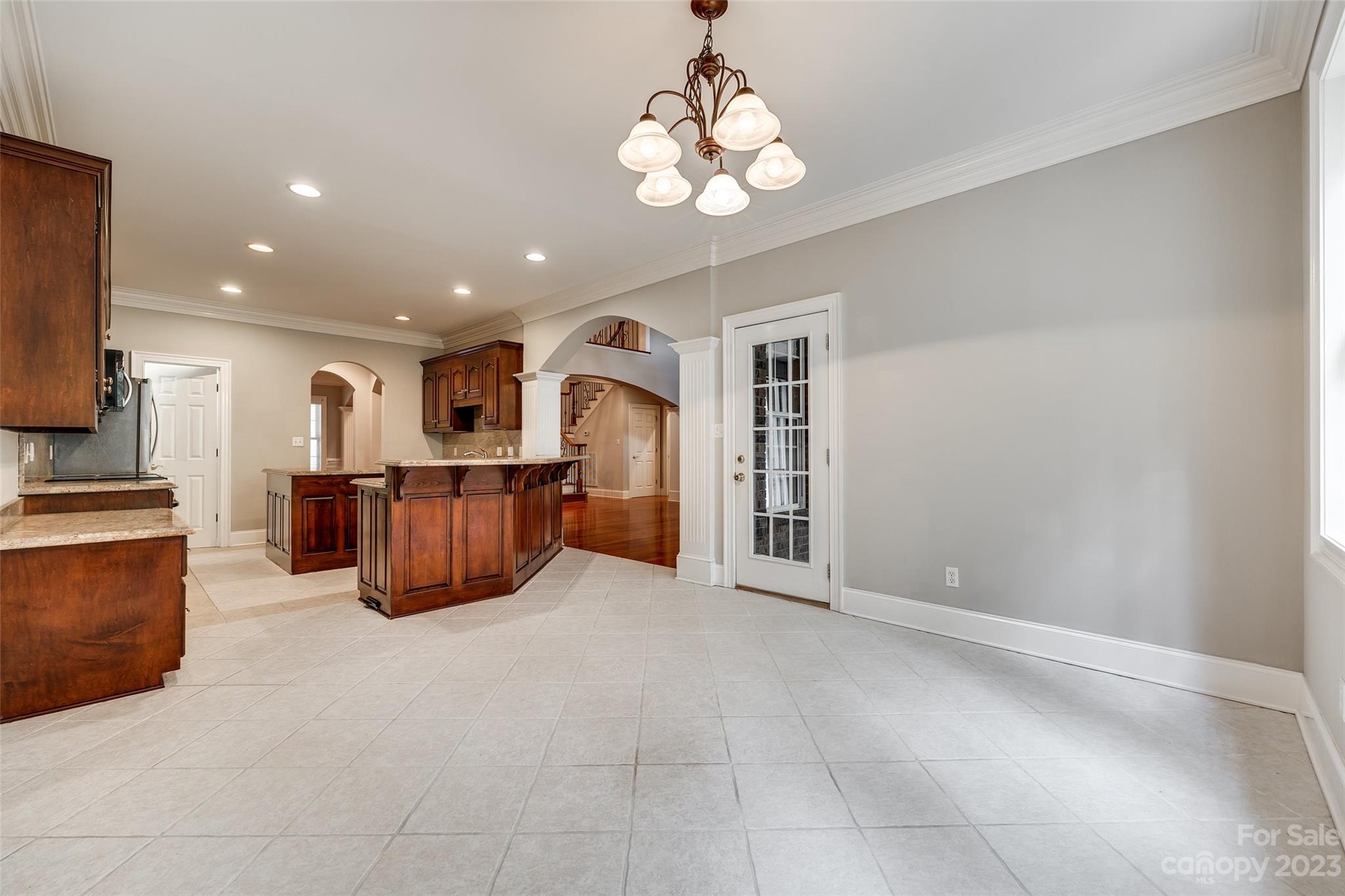 Forest Hills - Residential