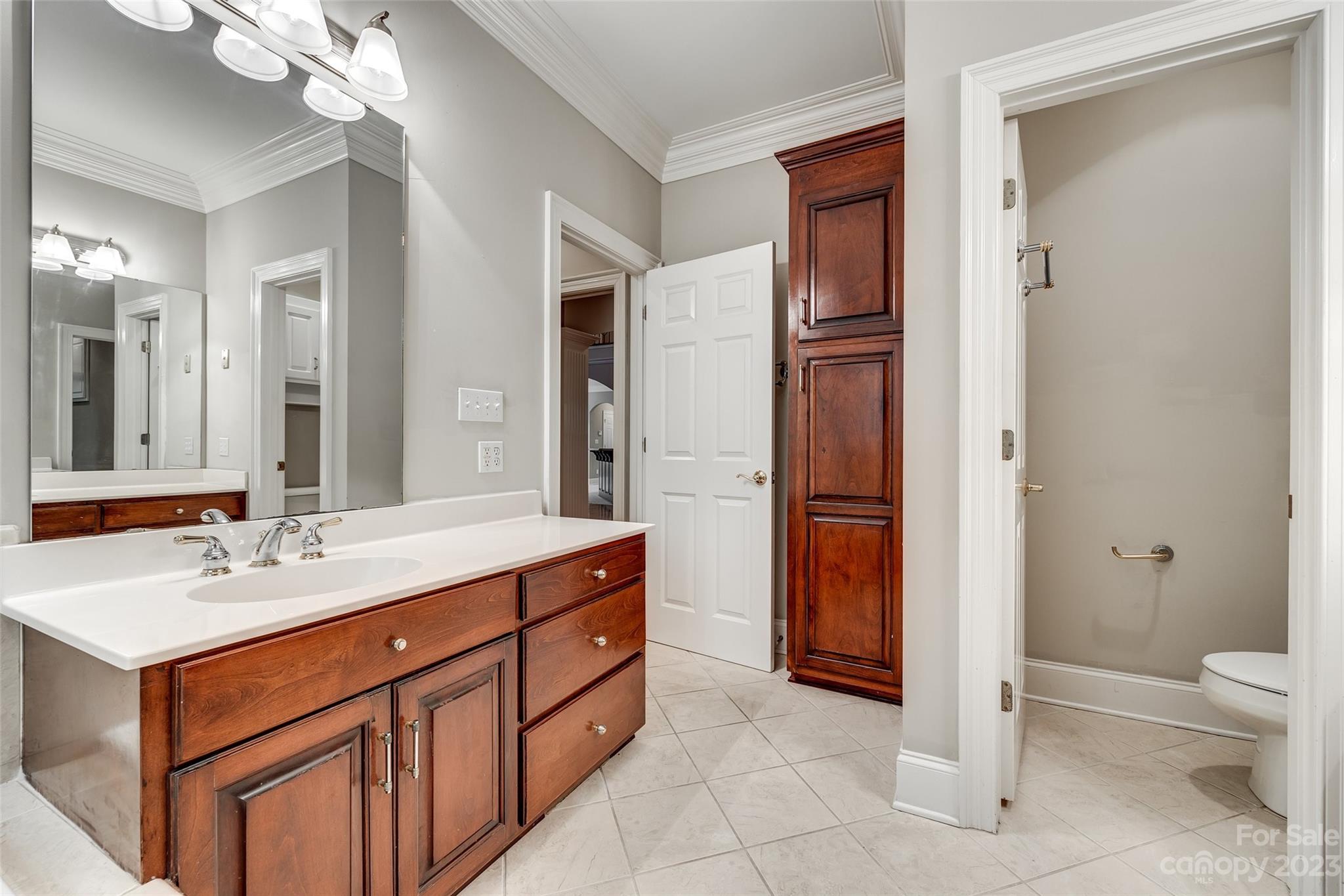 Forest Hills - Residential