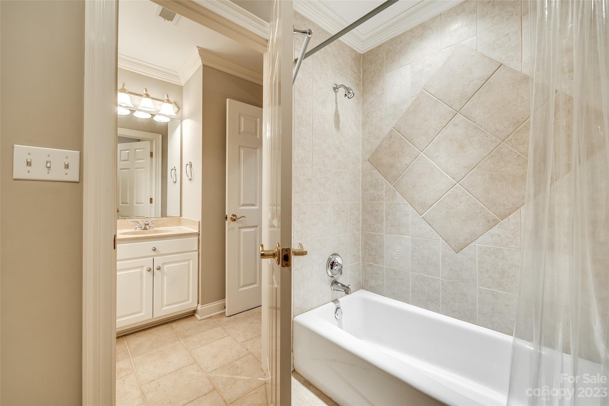 Forest Hills - Residential