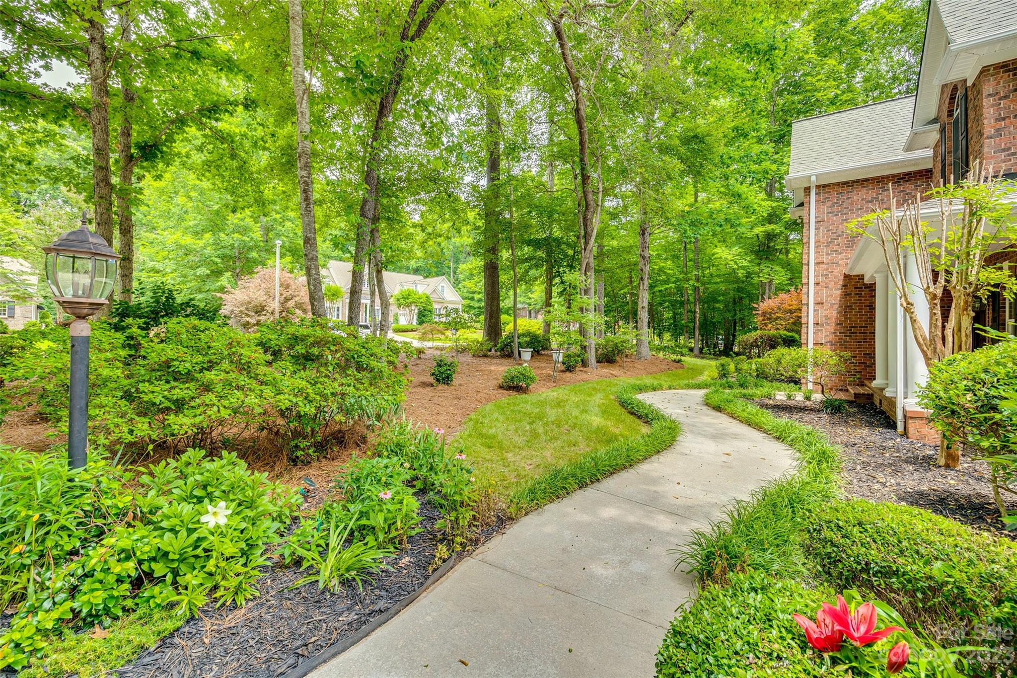 Forest Hills - Residential