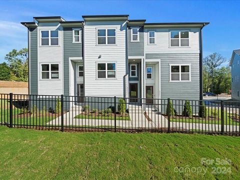8009 Elevate Court Charlotte NC 28205