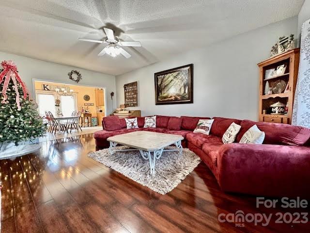 Cross Creek - Residential