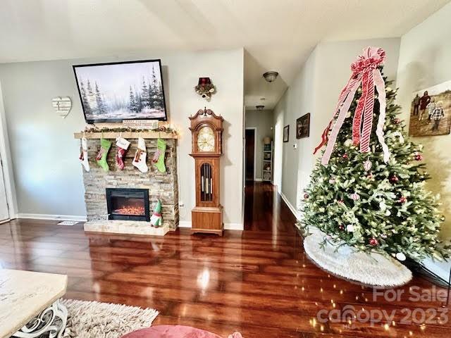 Cross Creek - Residential