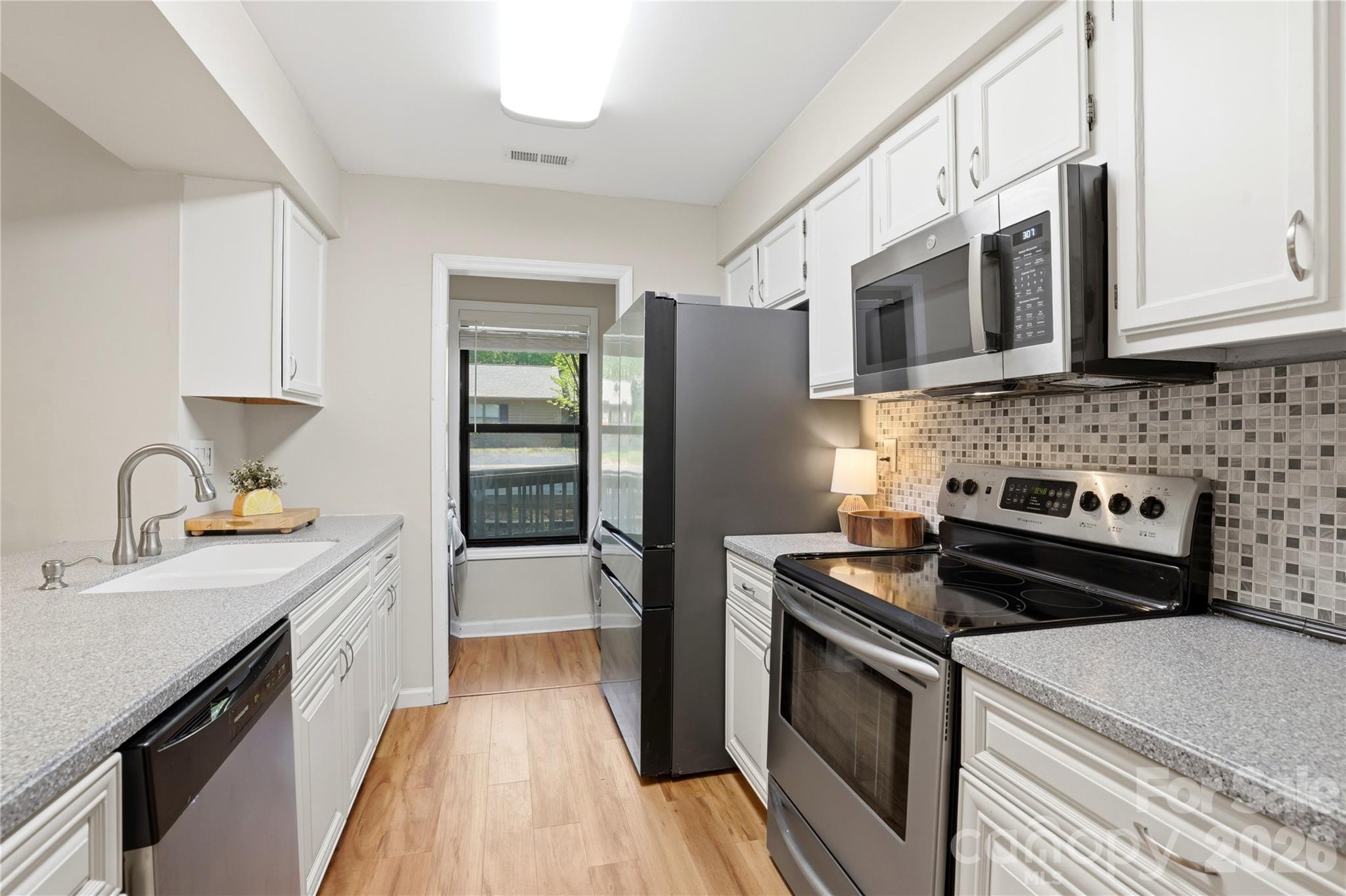 Dogwood Hills - Residential