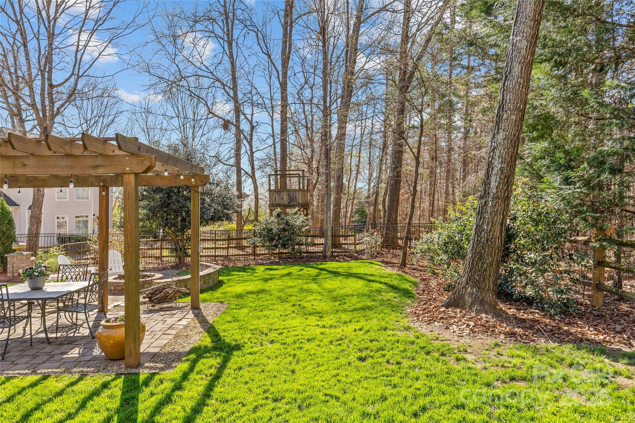 McAlpine Forest - Residential