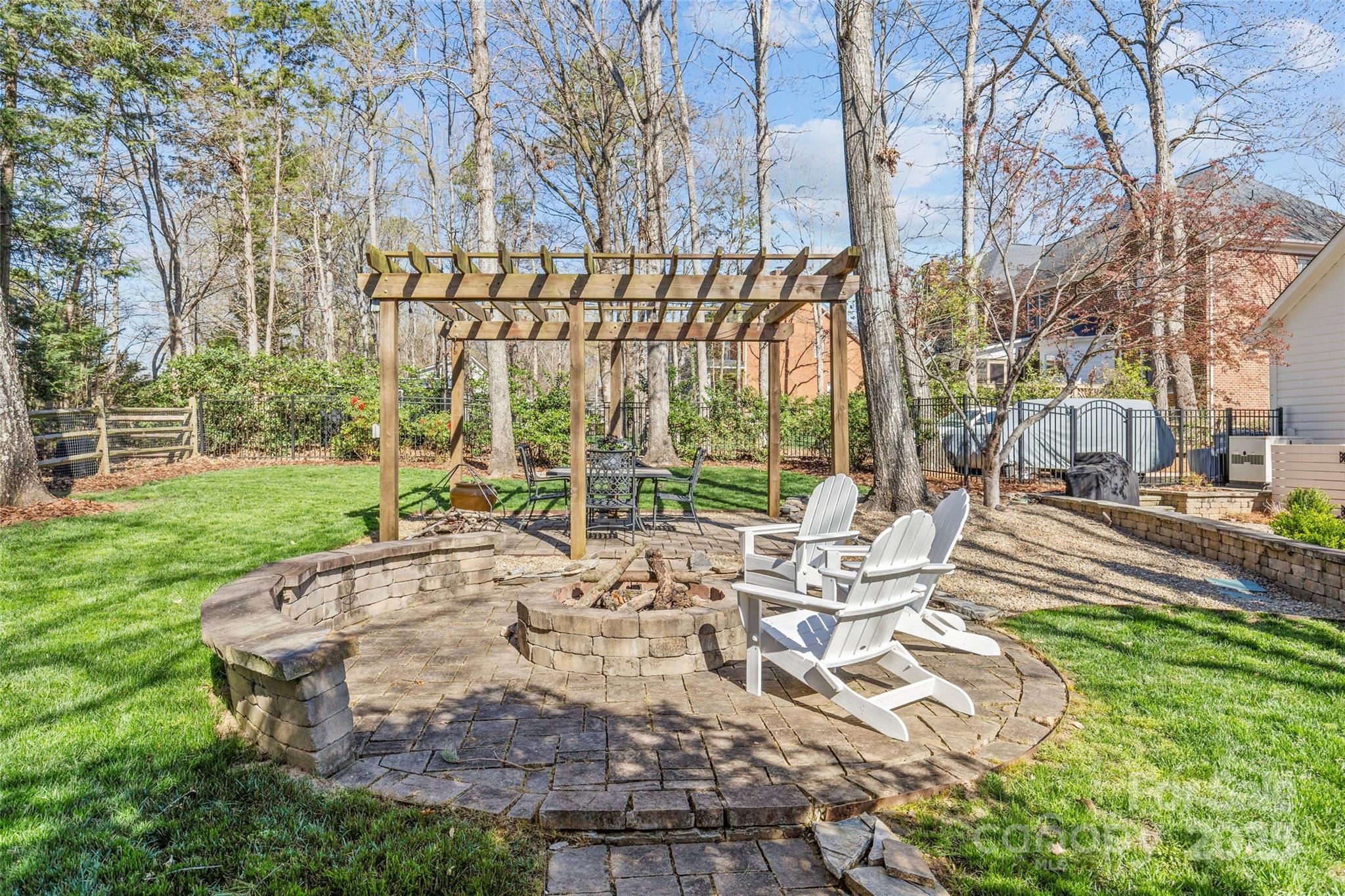 McAlpine Forest - Residential