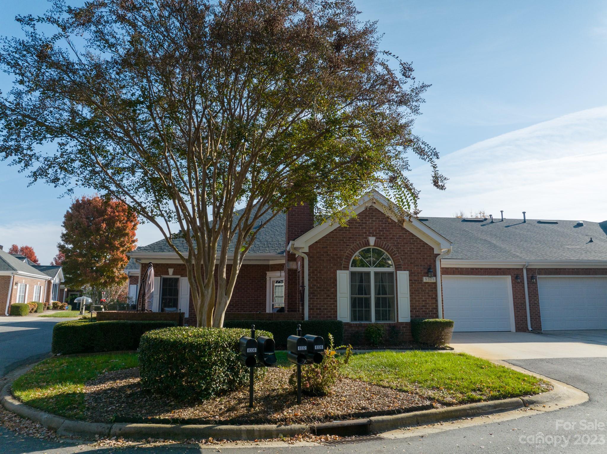The Glen at Highland Creek - Residential