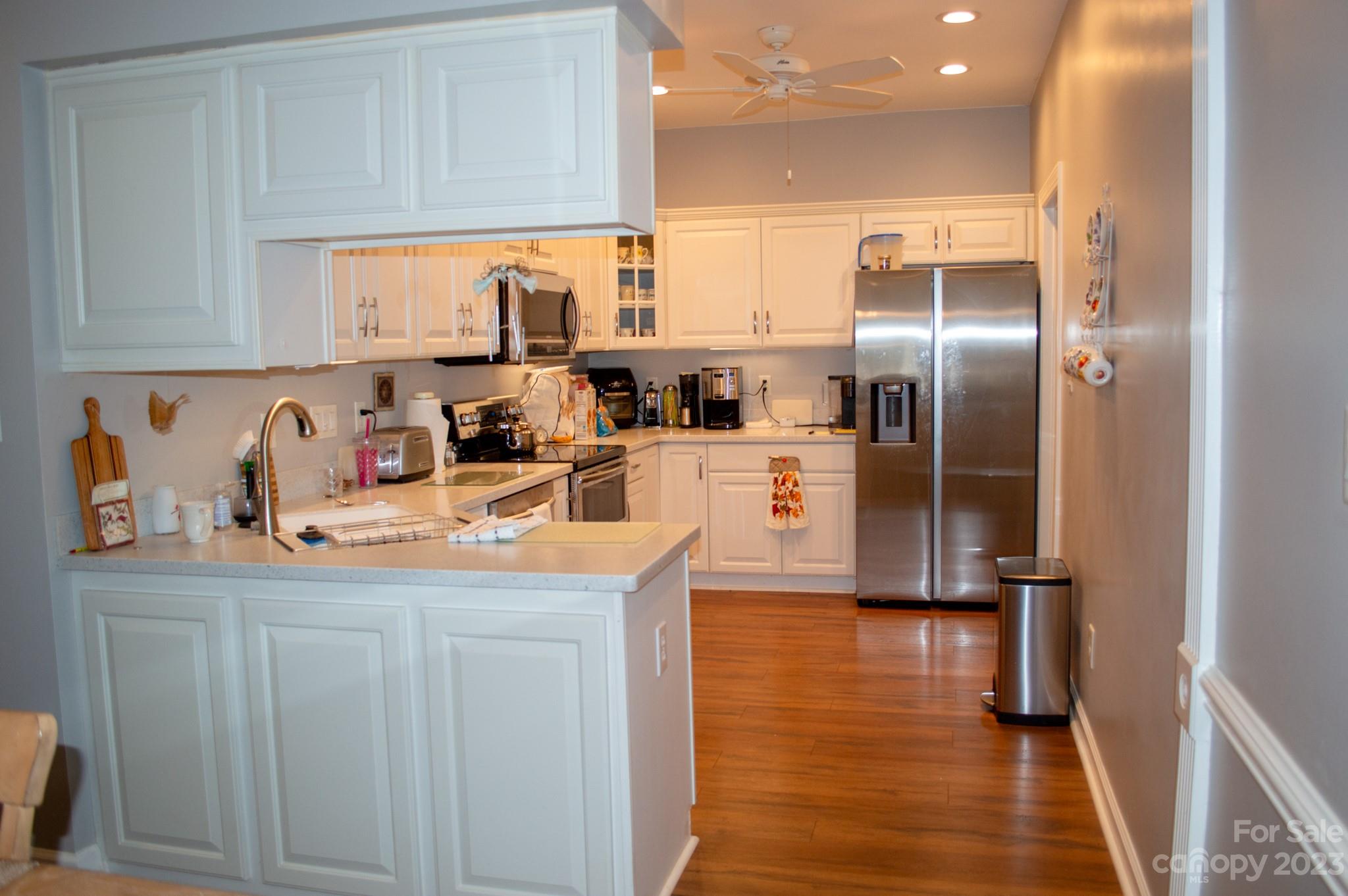 The Glen at Highland Creek - Residential
