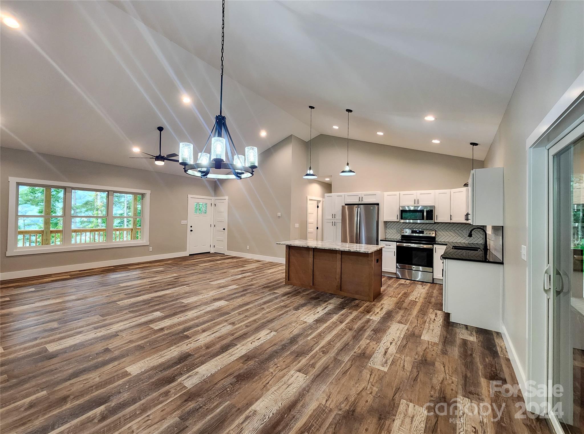 Riverside Hills - Residential