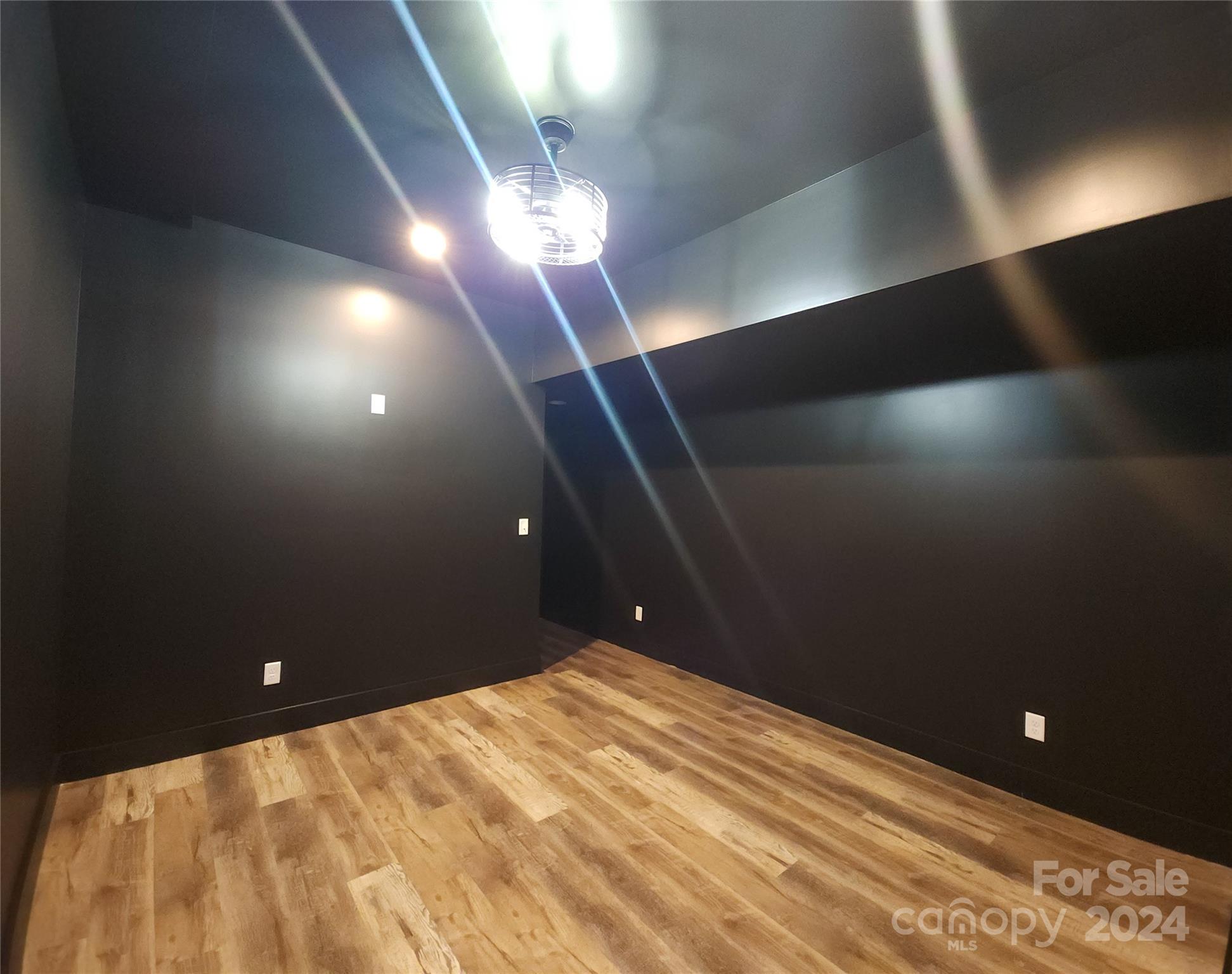 Riverside Hills - Residential