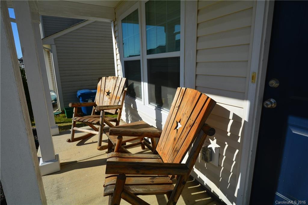 Newport Lakes - Residential