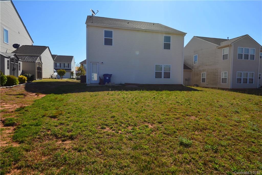 Newport Lakes - Residential