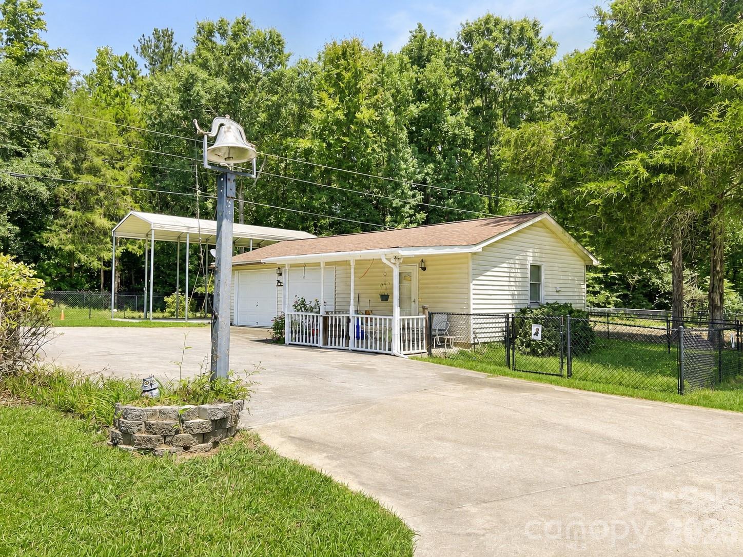 2323 Cherry Road
