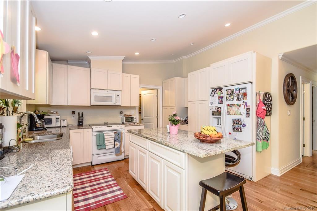 Lincoln Forest - Residential