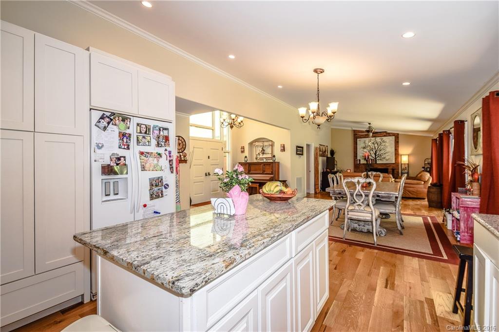 Lincoln Forest - Residential