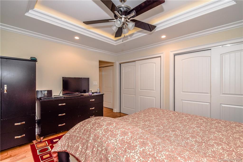 Lincoln Forest - Residential