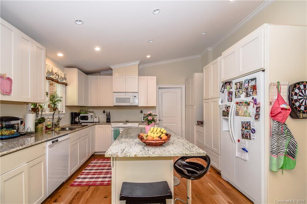 Lincoln Forest - Residential