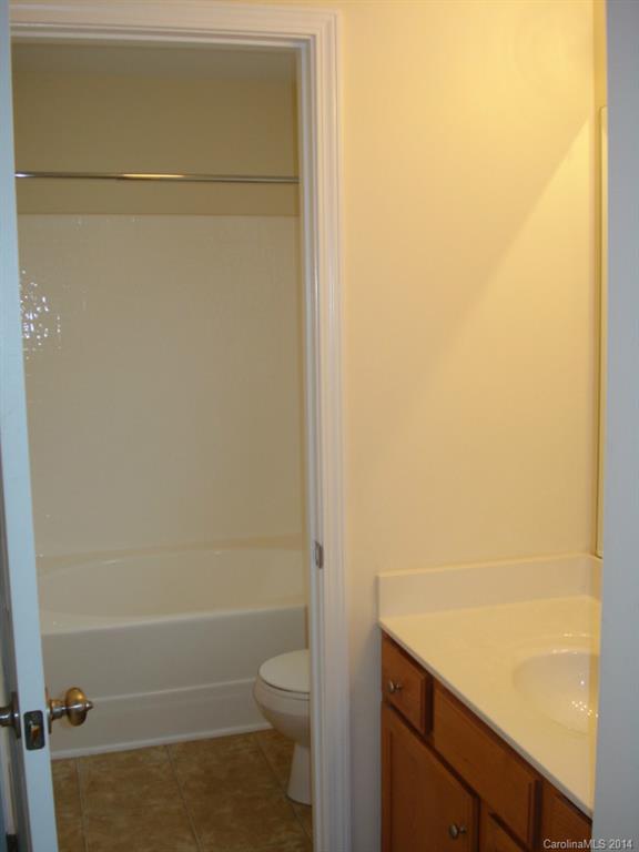 Carolina Crossing - Residential Lease