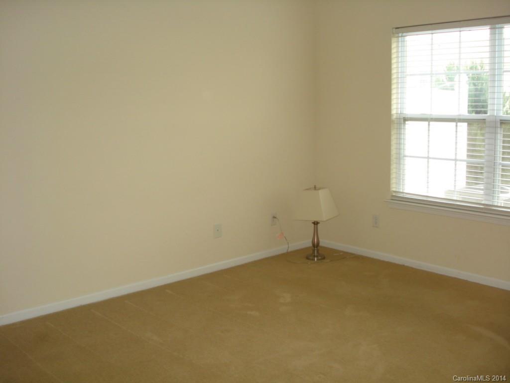 Carolina Crossing - Residential Lease