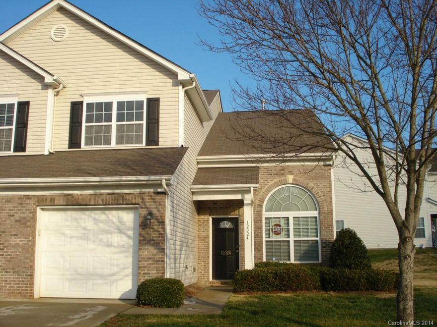 Immaculately clean end unit townhouse ready for you to call home. This home's location puts shopping, dining and entertainment options right at your finger tips. Engineered floors on the main living area, 2 story great room provides that desirable open feel. Sizable downstairs Master with Large walk in closet. 2nd bedroom upstairs is attached to the bathroom so it can be a 2nd master. Nice size loft that overlooks the great room. All Appliances included.