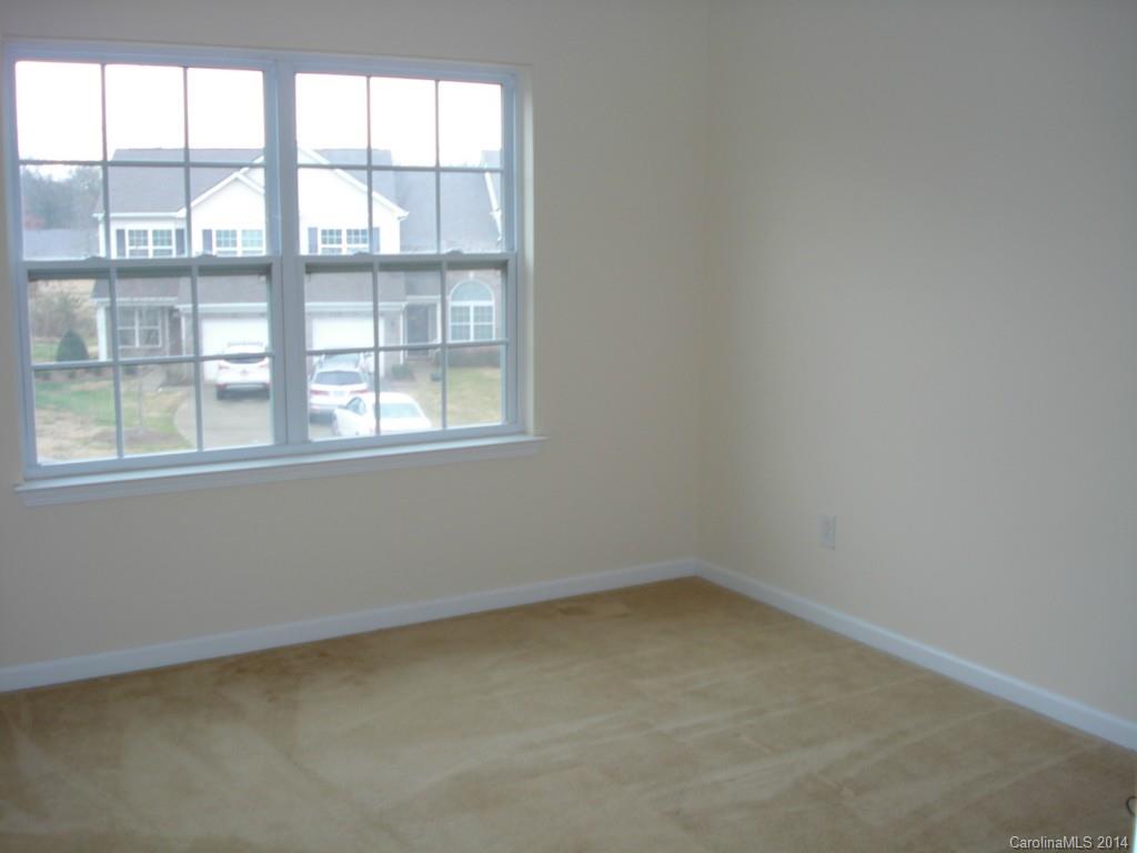 Carolina Crossing - Residential Lease