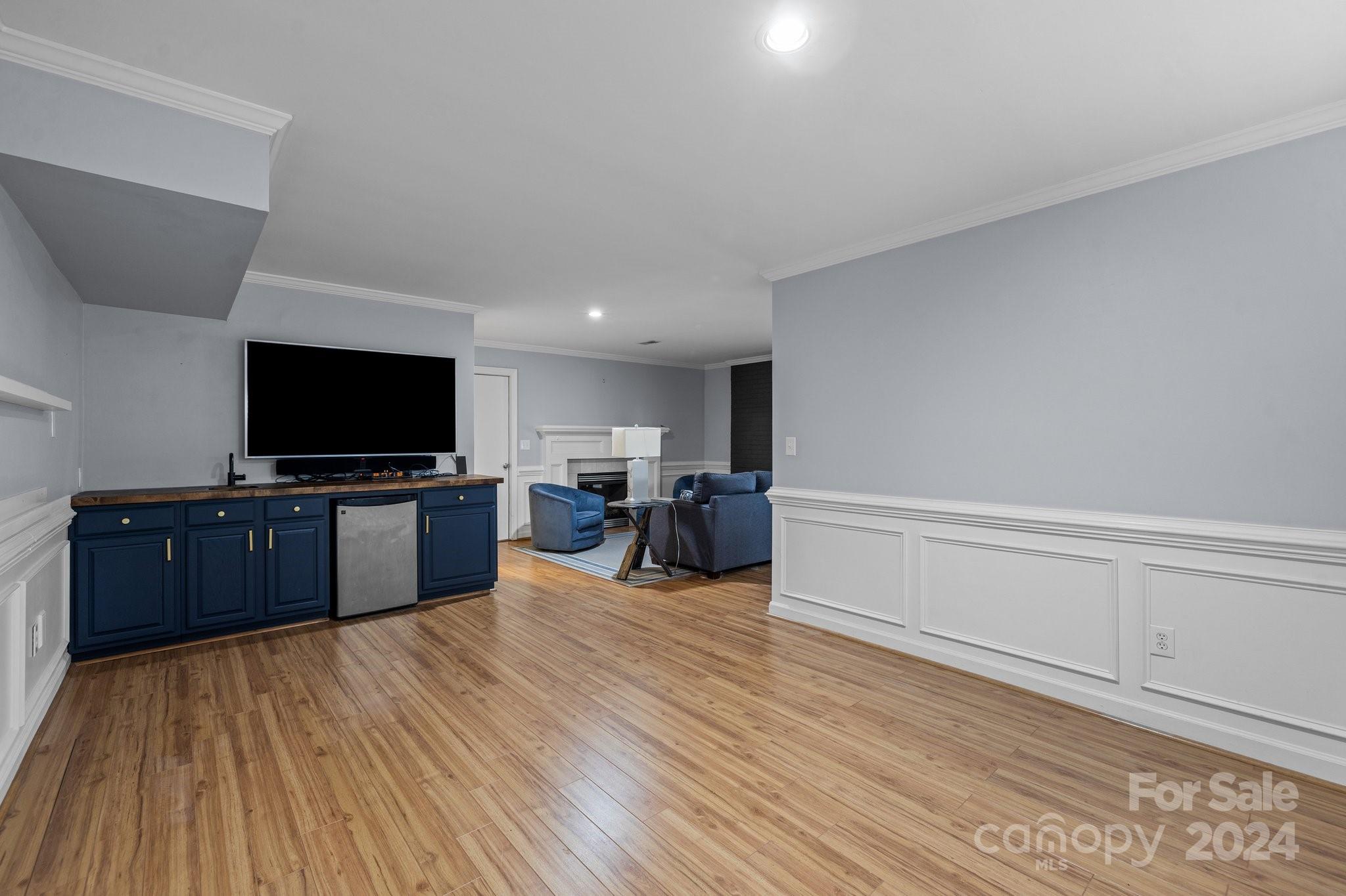 River Hills - Residential